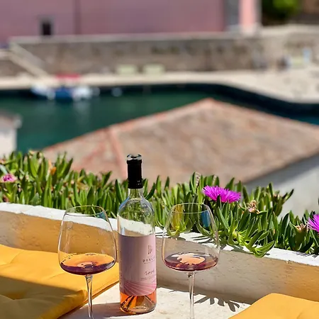 Garden Ξενοδοχείο
