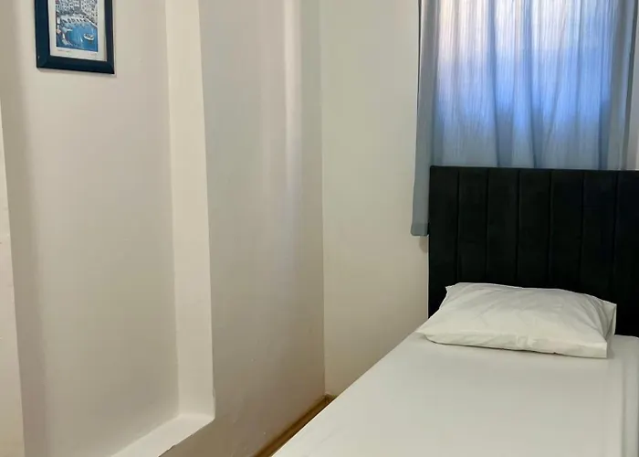 Garden فندق Veli Lošinj