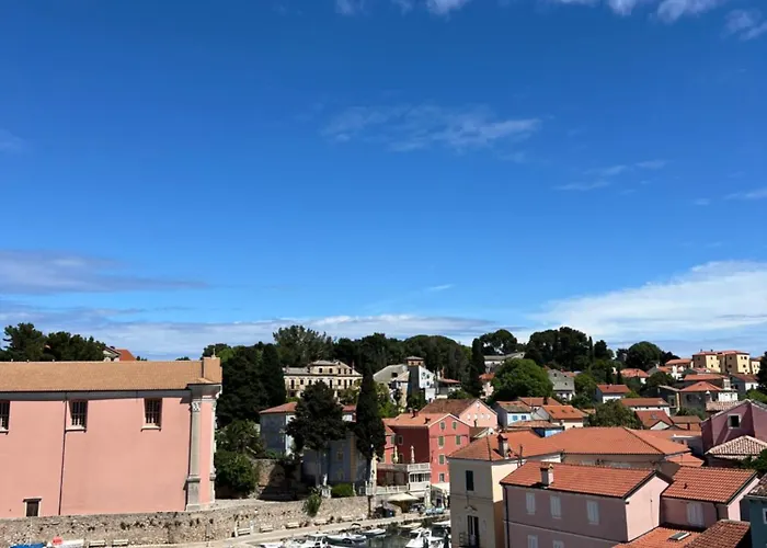 Garden 3* Veli Lošinj